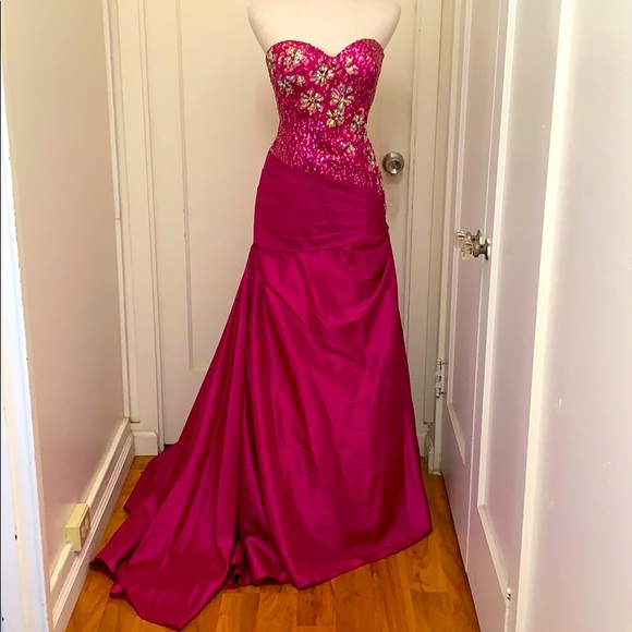 Pink floral Tony Bowls Gown - Picture 1 of 6